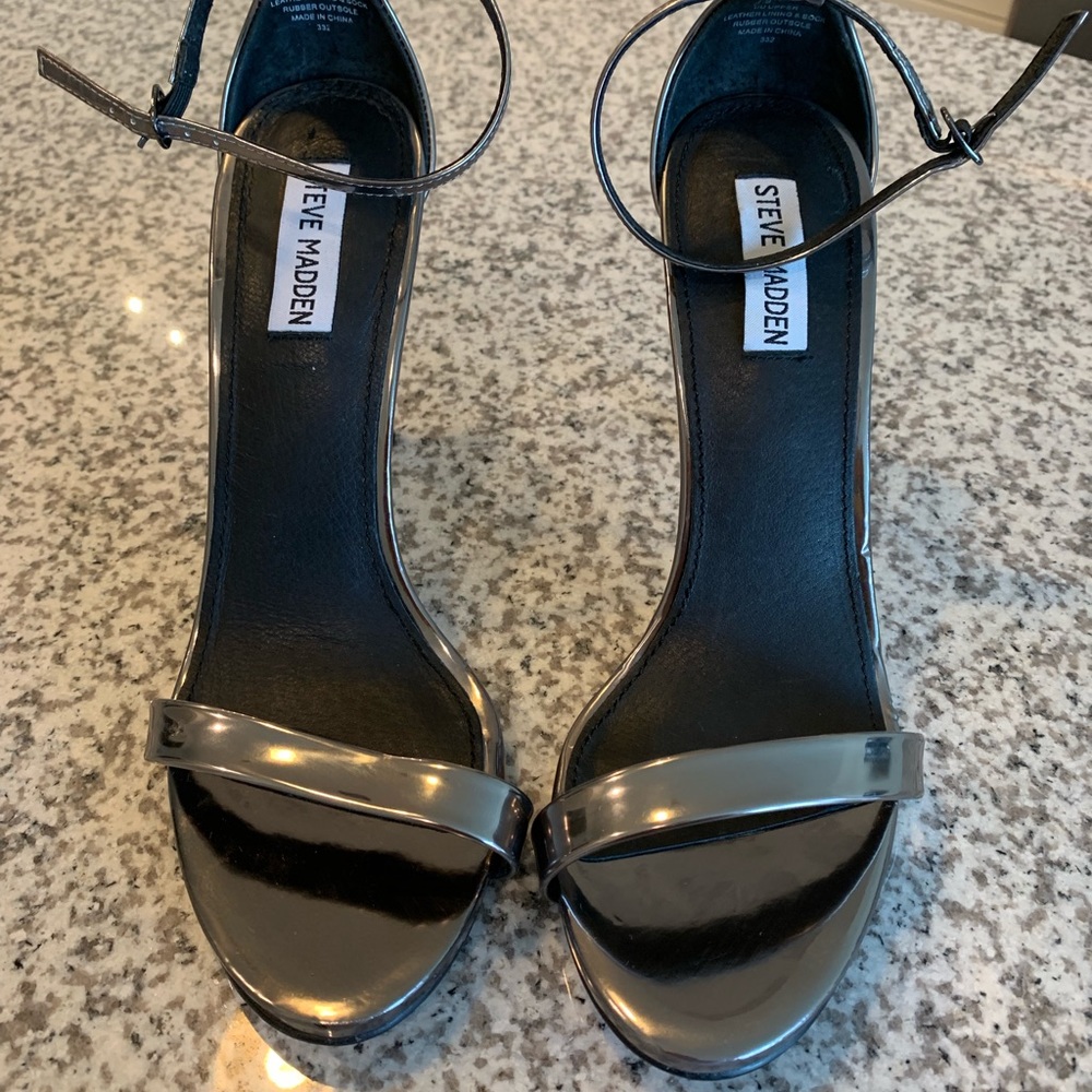 Steve Madden Gun metal open toe heel